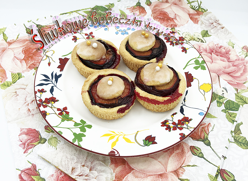 śliwkowe babeczki kruche, beczki kruche ze śliwkami