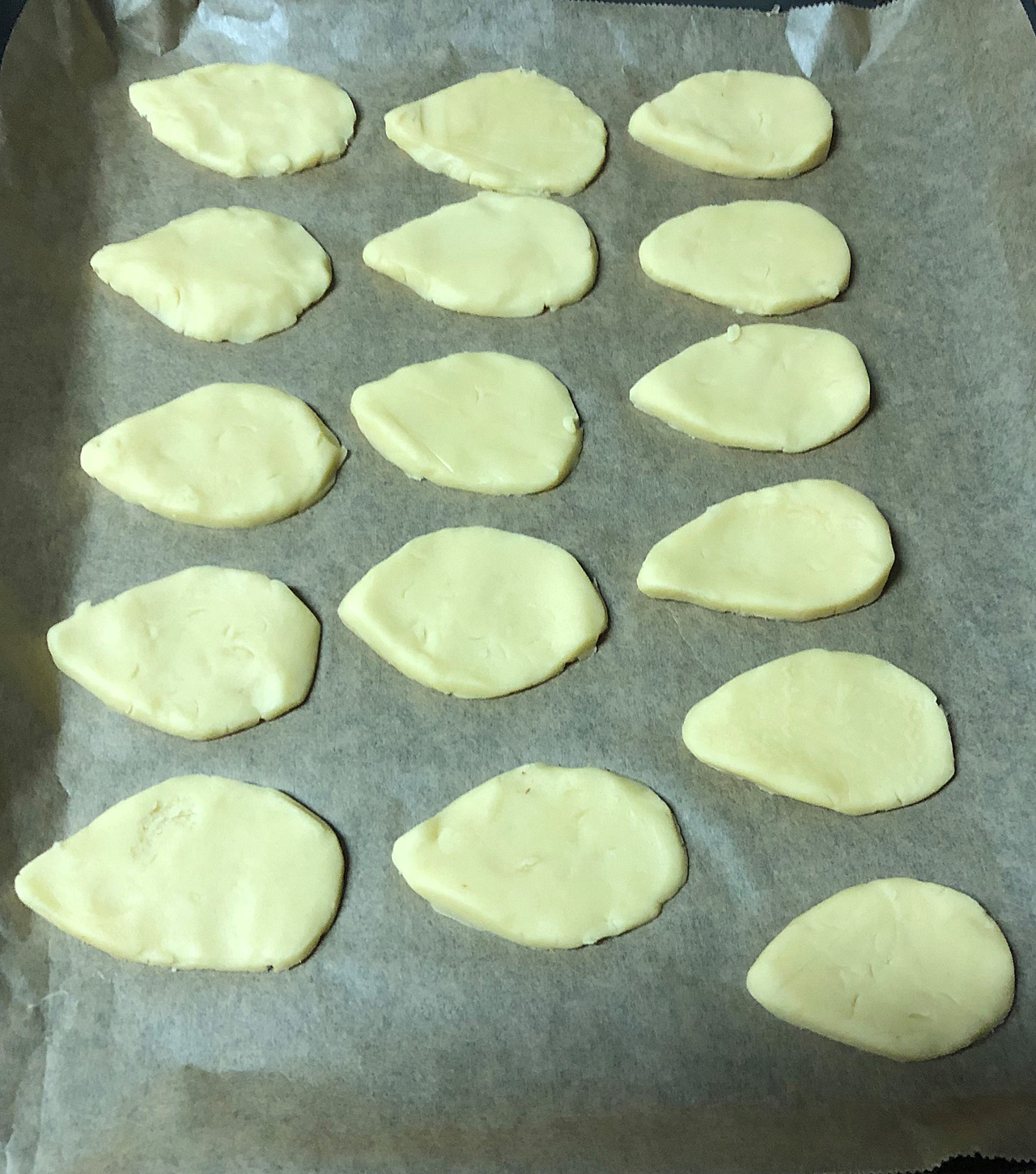 ciasteczka kruche jako spod do jeżyków