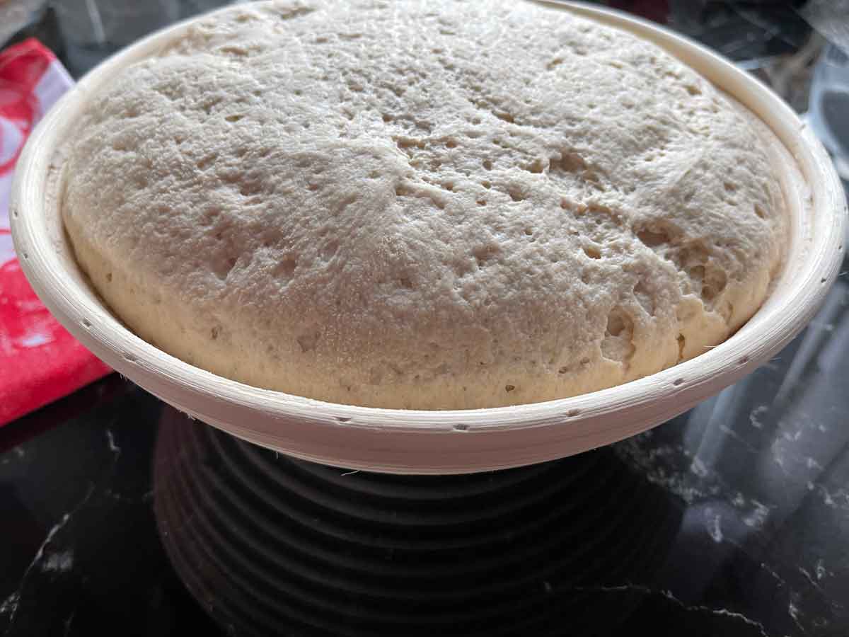 przygotowane ciasto na Chleb ze Skyrem