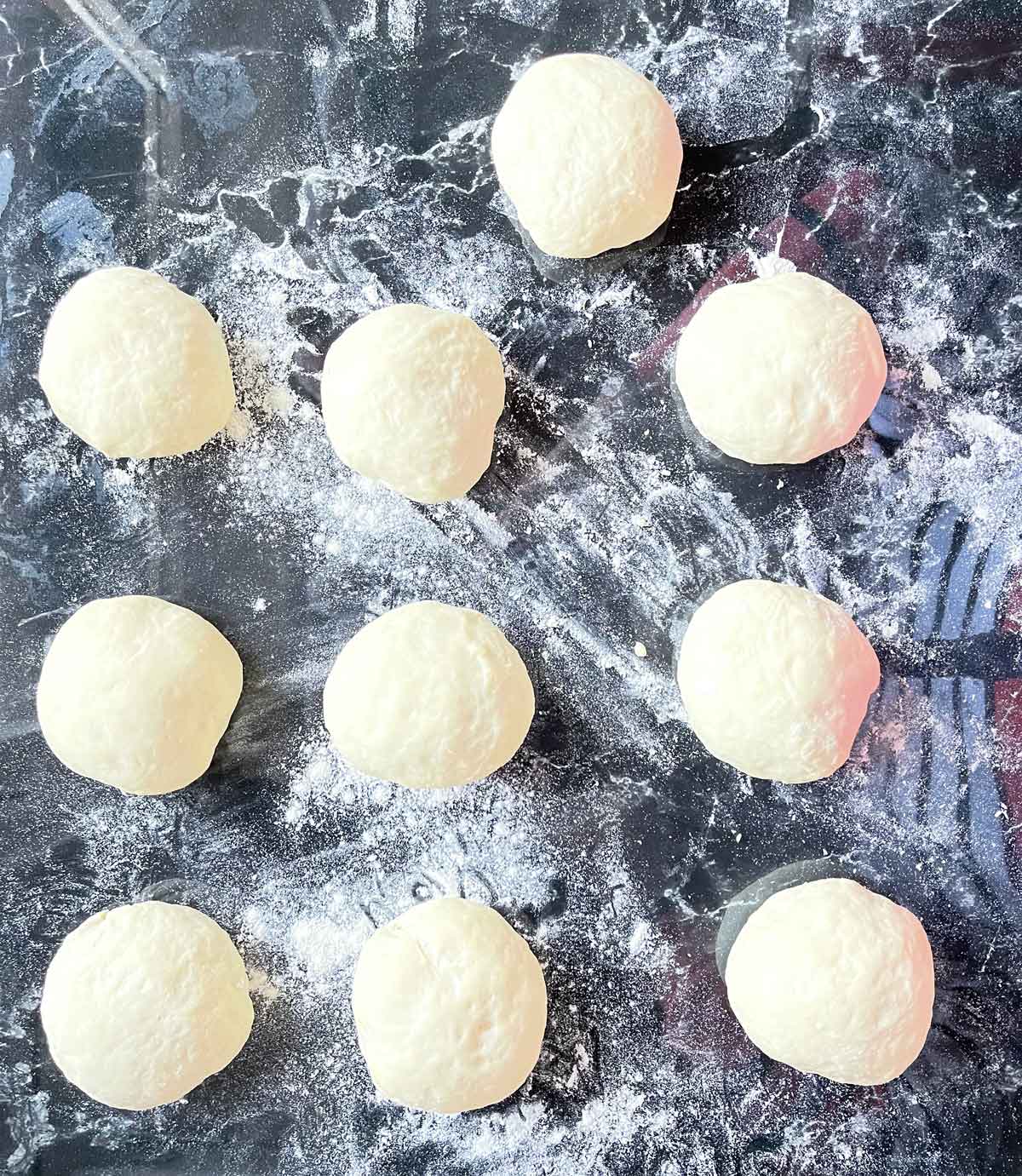 przygotowanie ciasta na Bułeczki Paryżanki