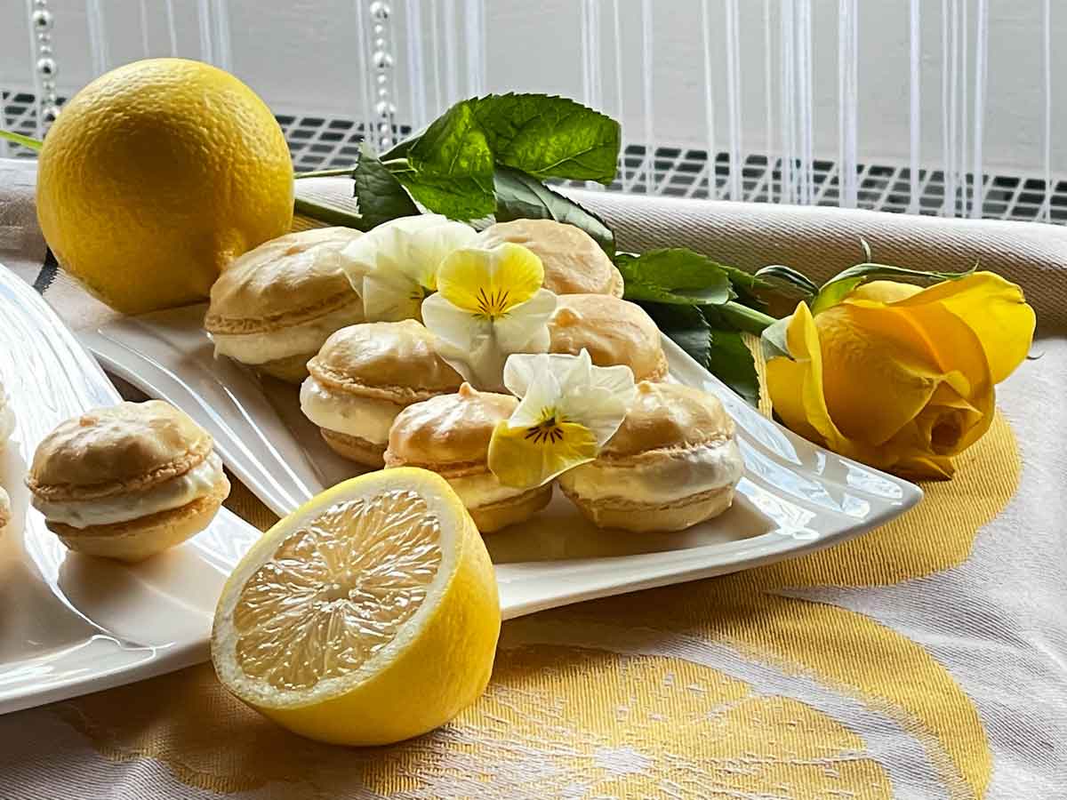 MAKARONIKI - LEMON CURD -MARSHMALLOW