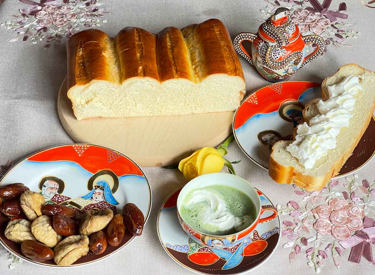 Chleb japoński biały