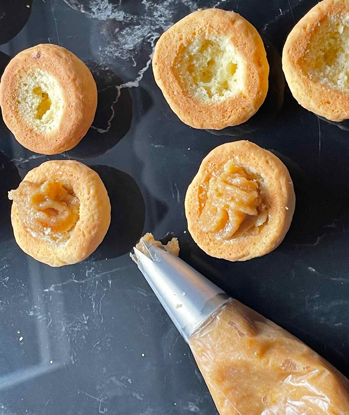 Brzoskwinie -ciastka