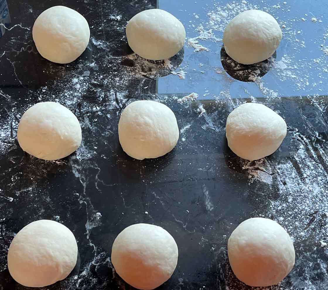 przygotowanie bułeczek wrocławskich