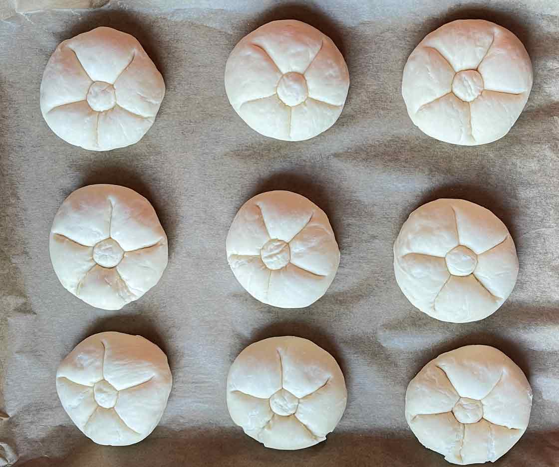 przygotowanie bułeczek wrocławskich