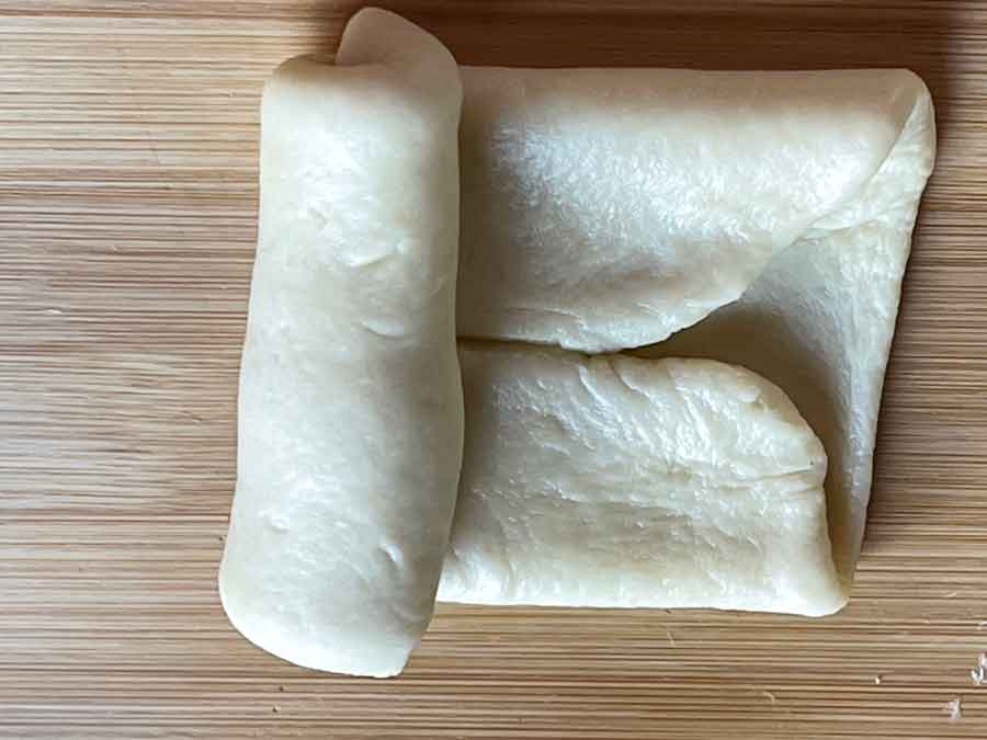 przygotowanie- Bułeczki mleczne