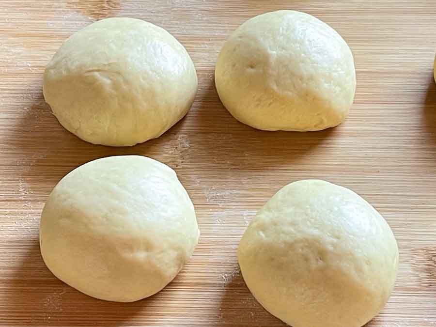 wyrośnięte kulki na Bułeczki mleczne