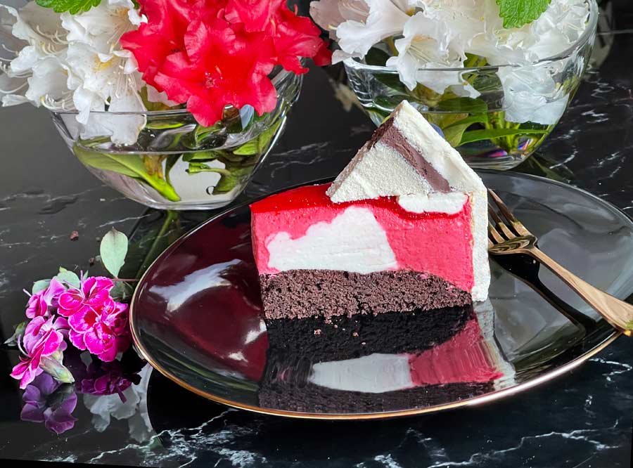 Tort truskawkowy, Mousse z lustrem