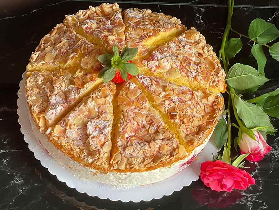 Tort truskawkowy z mascarpone