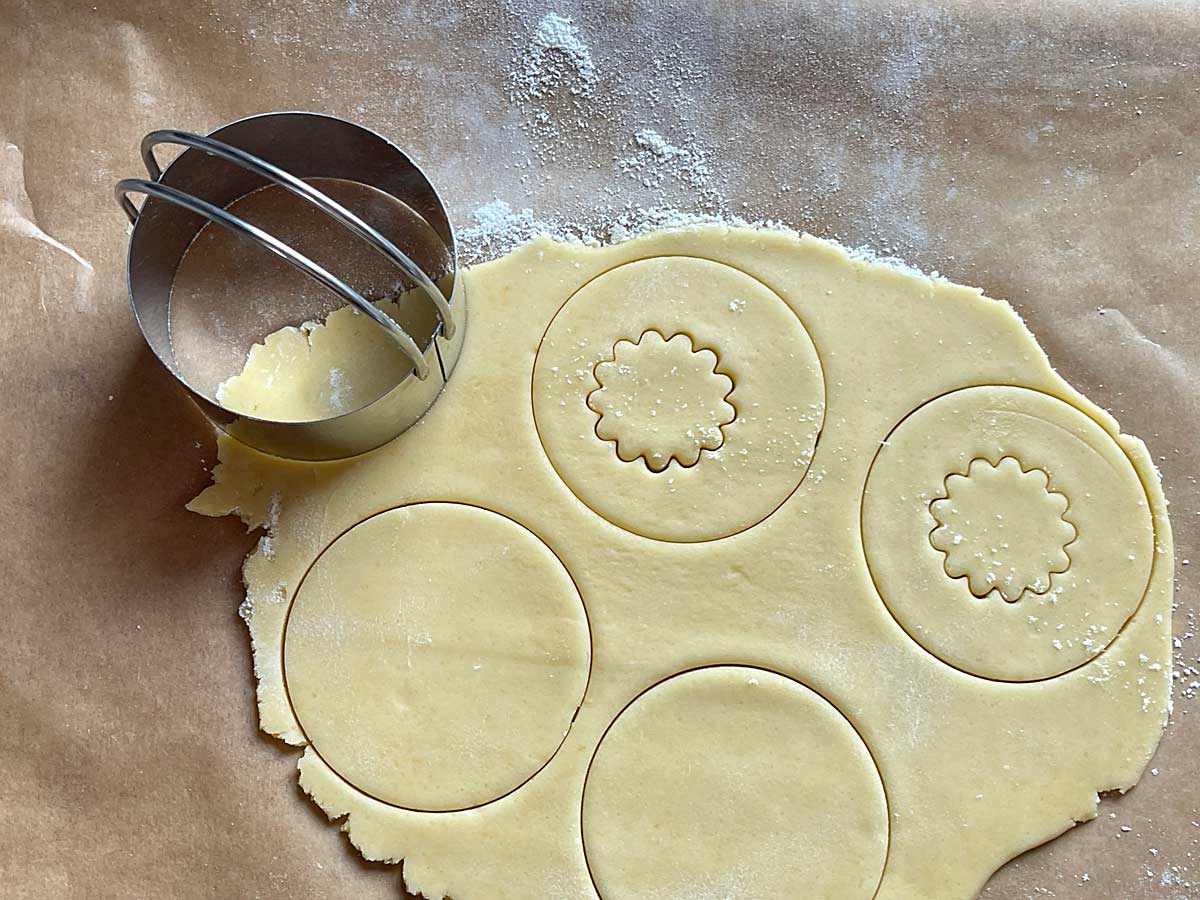 Ciastka francuskie z marmoladą