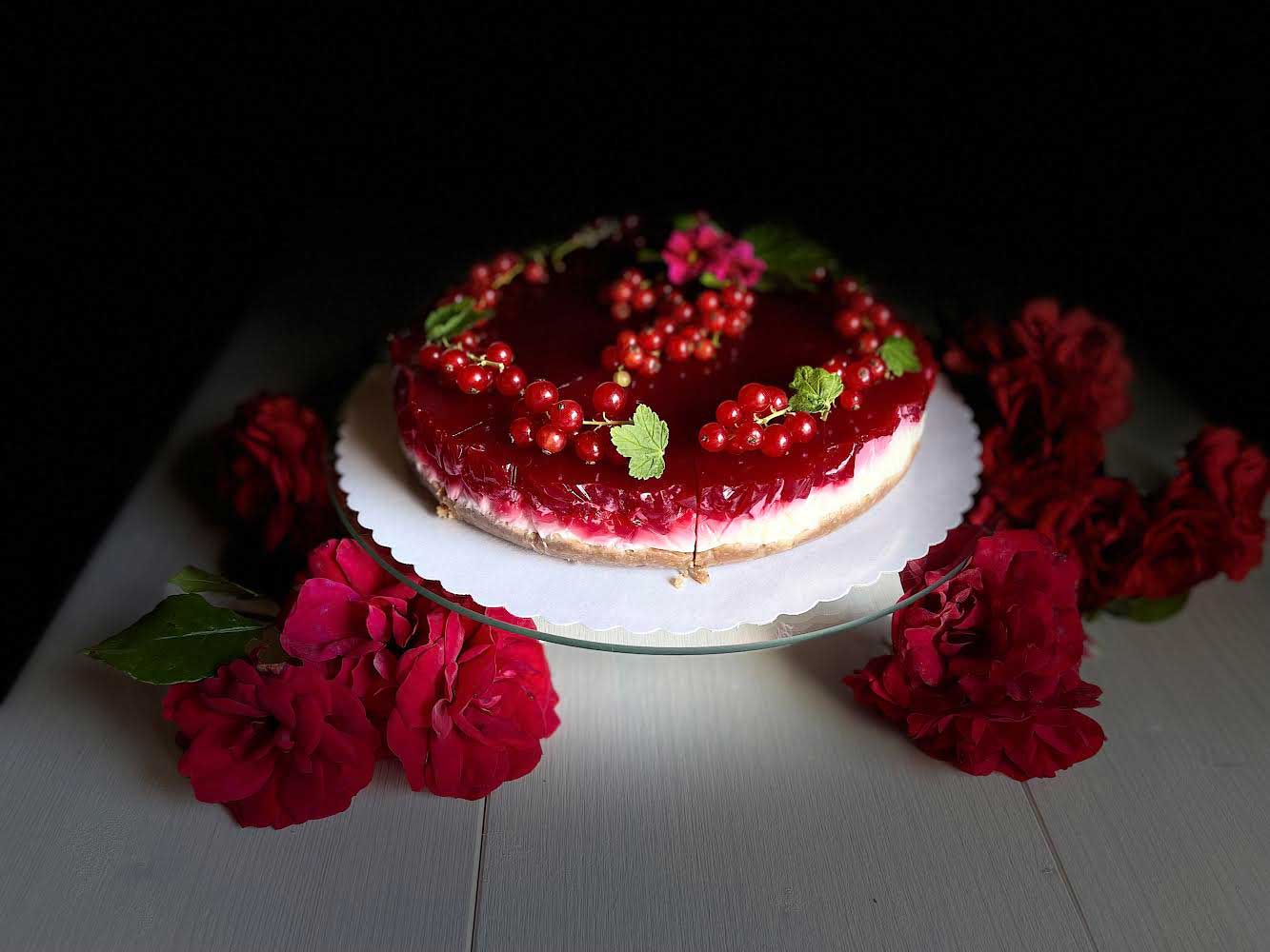 Porzeczkowy tort Skyrowy