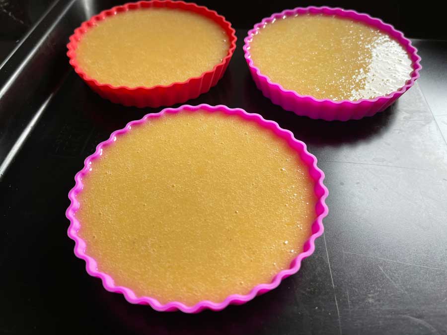 Torciki z pieczonymi truskawkami