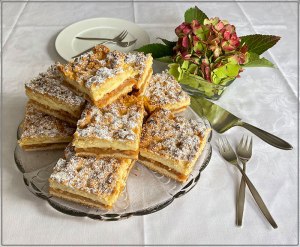 Szarlotka Boskop z budyniem