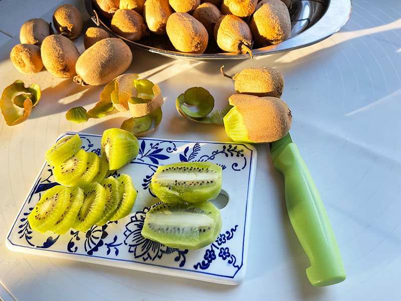 Marmolada z ogrodowego kiwi