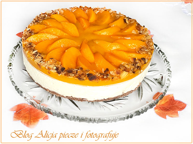 Tort - granola - brzoskwiniowy