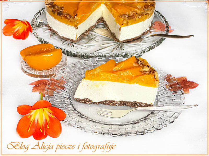 Tort-granola - brzoskwiniowy