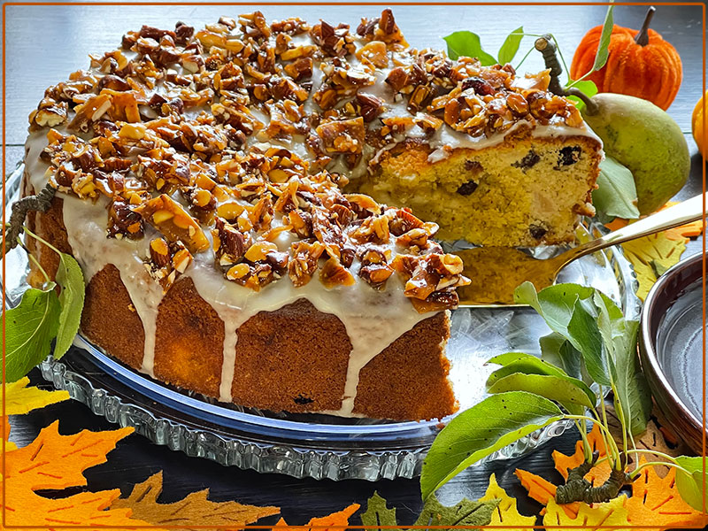 Ciasto gruszkowe z karmelizowanymi migdałami