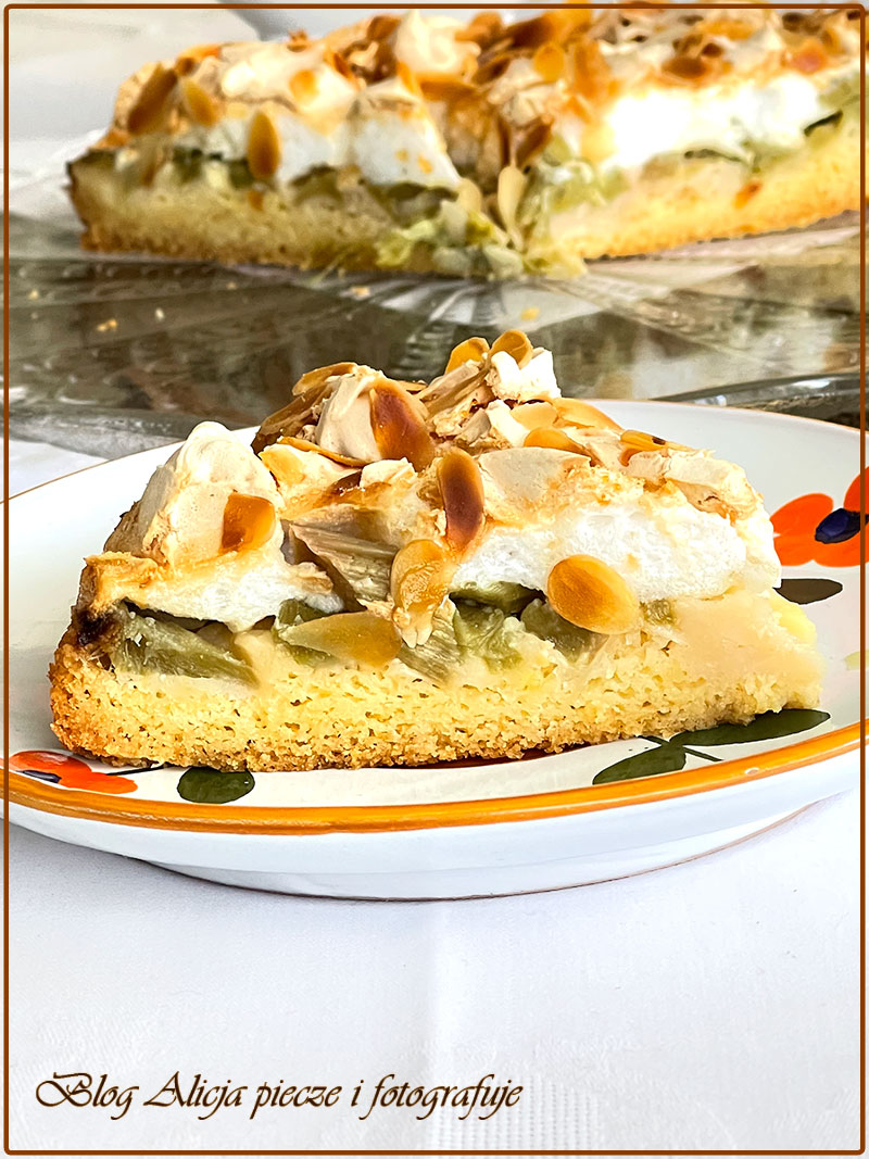 Rabarbarowy tort