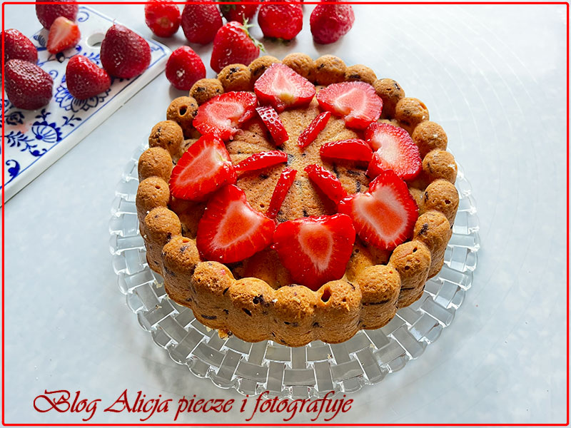 Rajskie ciasto truskawkowe