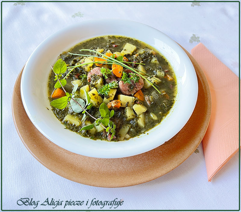 Jarmużowa zupa, czyli Grünkohlsuppe