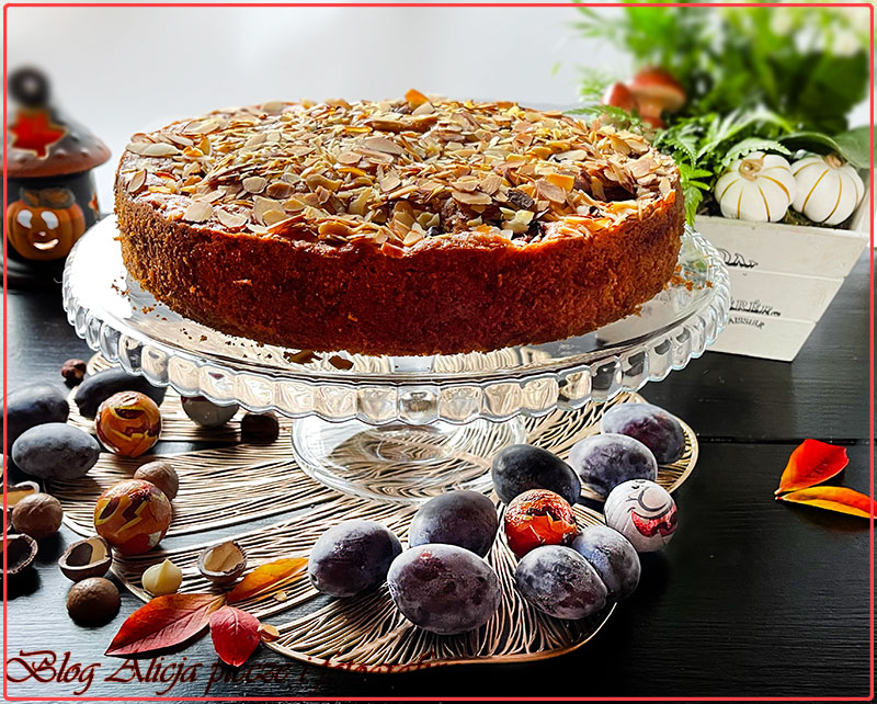 Marchwiowe ciasto ze śliwkami