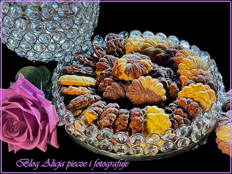 Ciasteczka kruche dwukolorowe