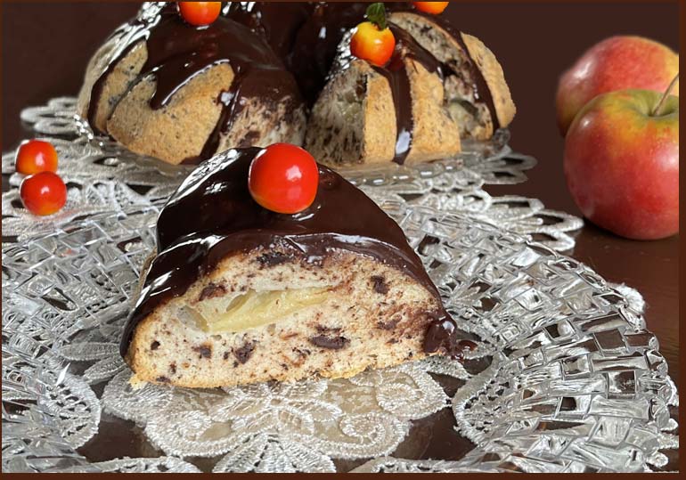 Babka straciatella- jabłkowa z 8 białek