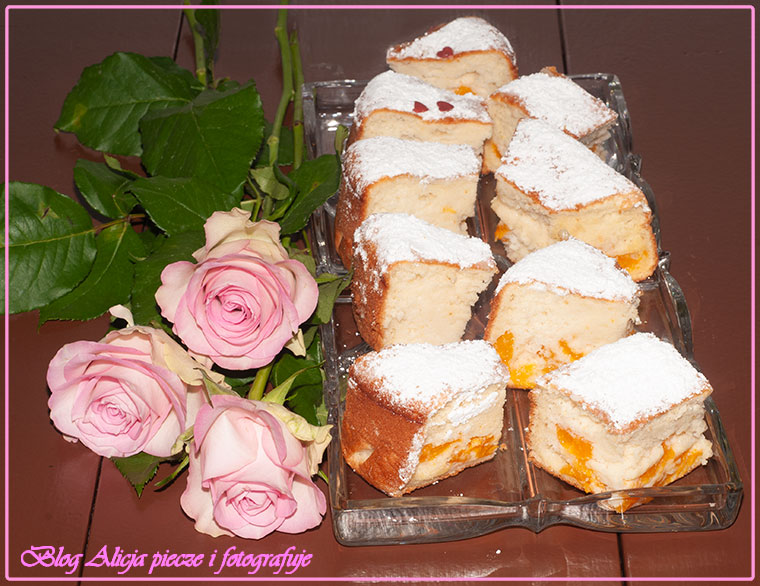 Mandarynkowe ciasto białkowe