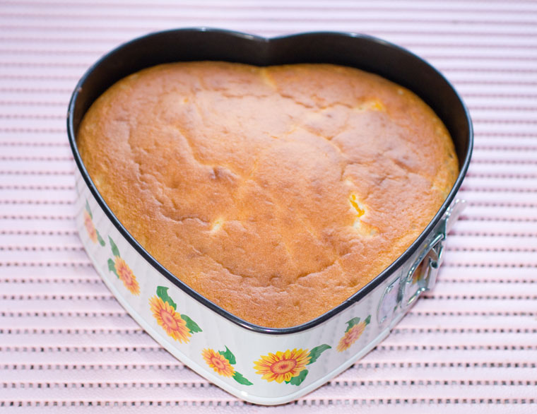 Mandarynkowe ciasto białkowe