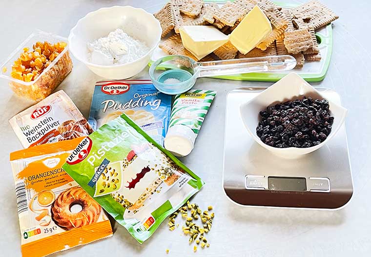 Serniki z migdałami w Blutorangen -składniki