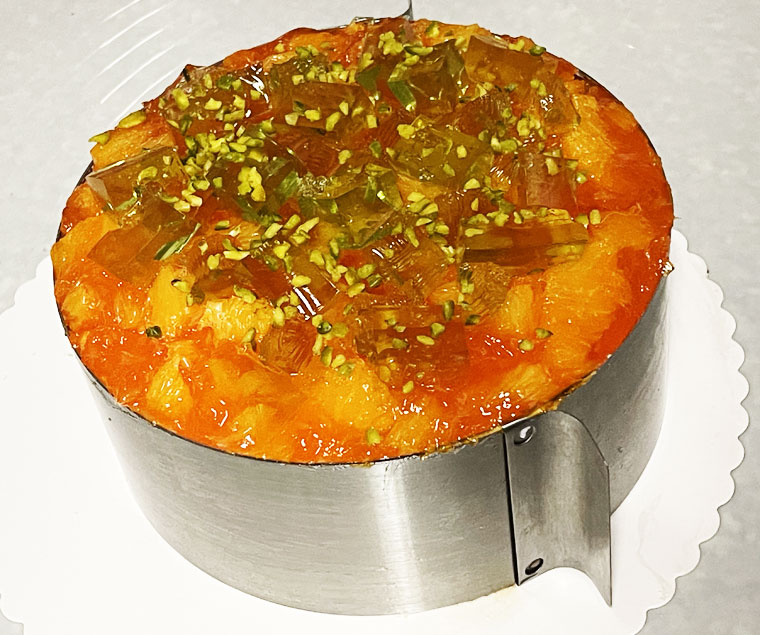 Szpinakowo -serowy tort z pomarańczami