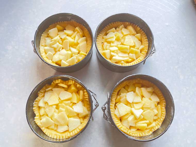 Torciki jabłkowe z kratką