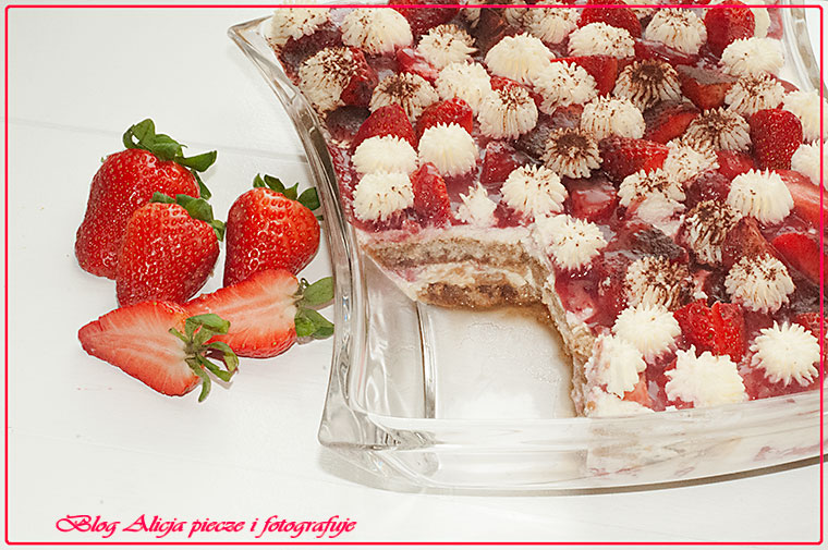 Tiramisu z truskawkami