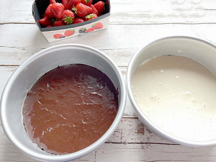 Truskawkowy tort na Dzień Matki