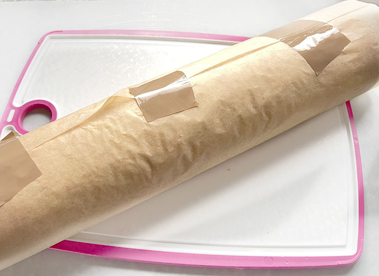 Rolada biszkoptowa z truskawkami