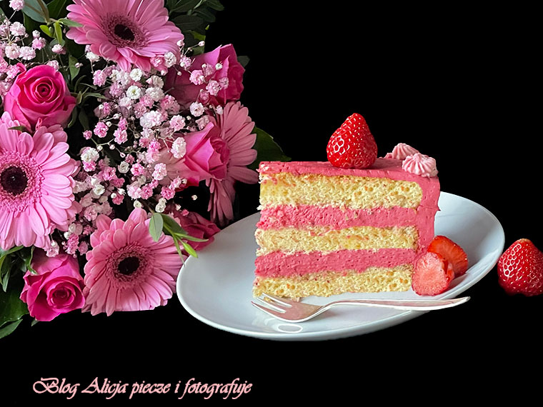 Truskawkowy - Tort - Urodzinowy
