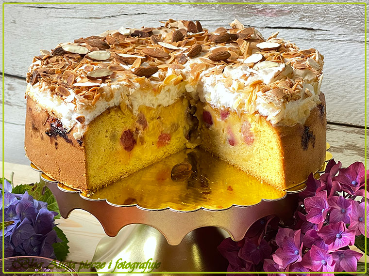 Agrestowe ciasto z bezą