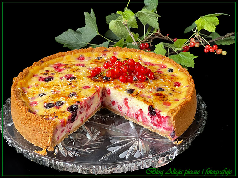 Tarta porzeczkowa z kremem Brûlée