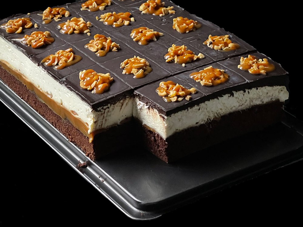 Tort czekoladowo - karmelowy