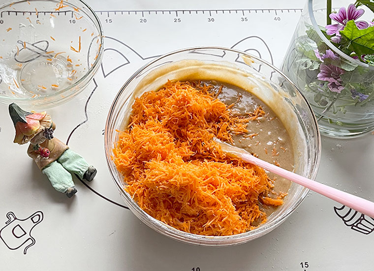 Marchewkowy przekładaniec kremowy