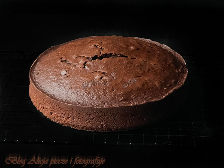 mocno czekoladowy spód do tortu