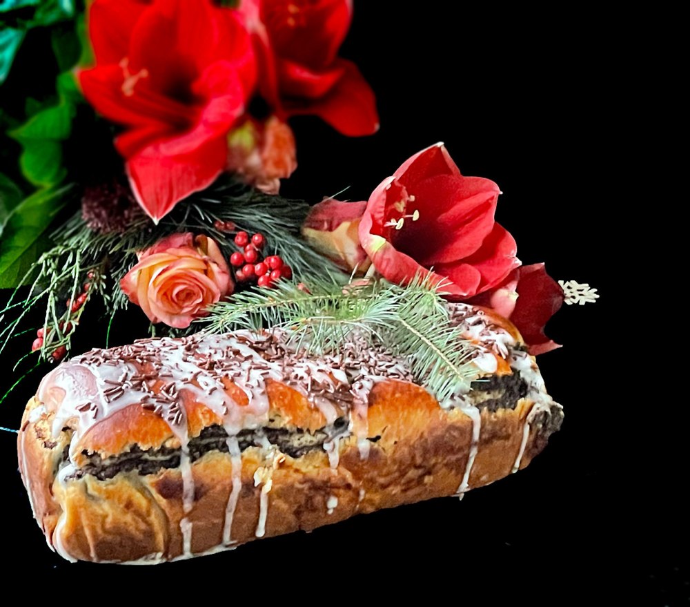 Makowiec drożdżowy