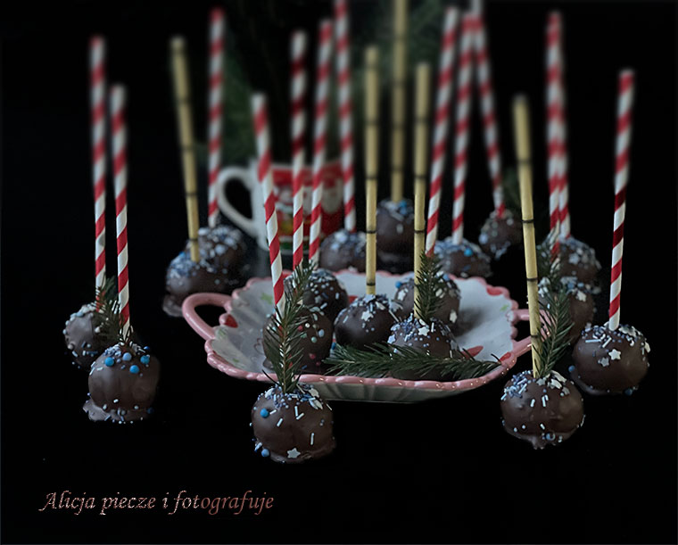 Mikołajkowe kulki czekoladowe 
