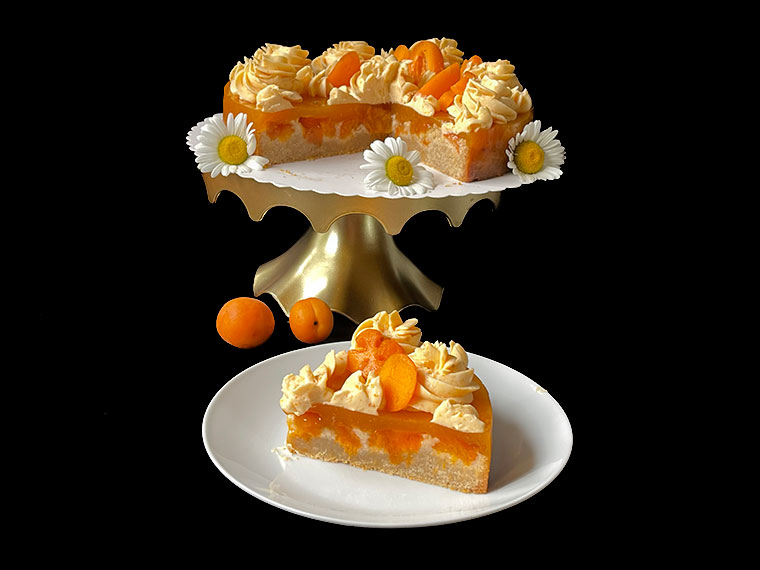 Morelowo - migdałowe ciasto z kremem