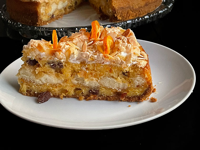 Pomarańczowe ciasto z bezą