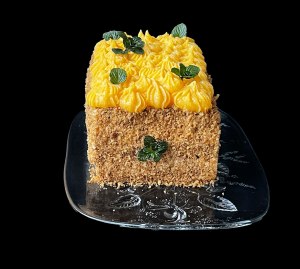 Pomarańczowy tort jak chmurka