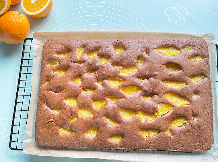 Pomarańczowy tort jak chmurka- upieczone jako baza do tortu