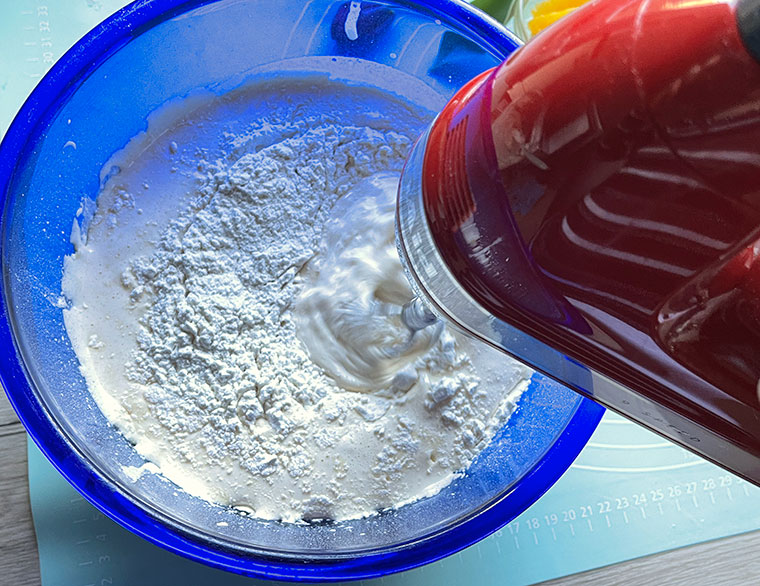 Ciasto owocowe z serkami 