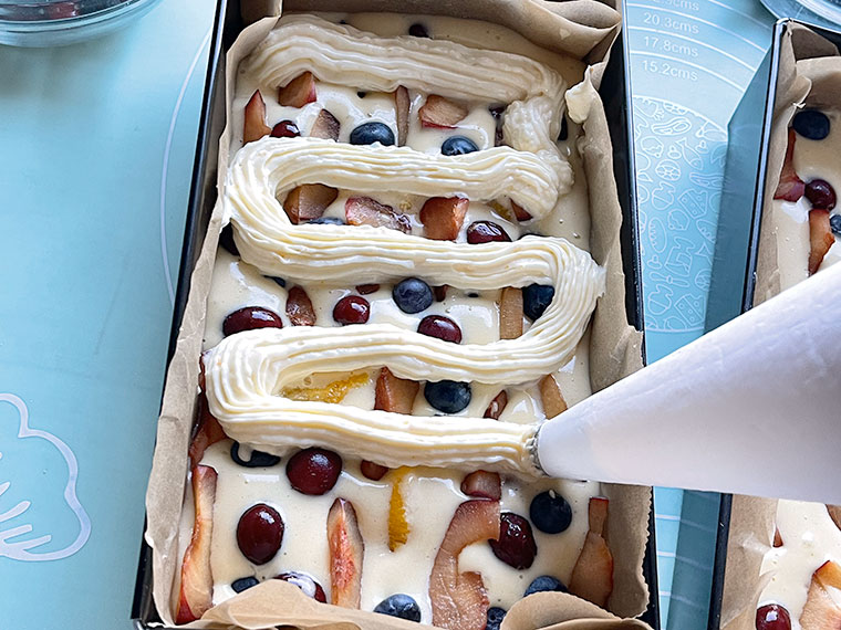 Ciasto owocowe z serkami