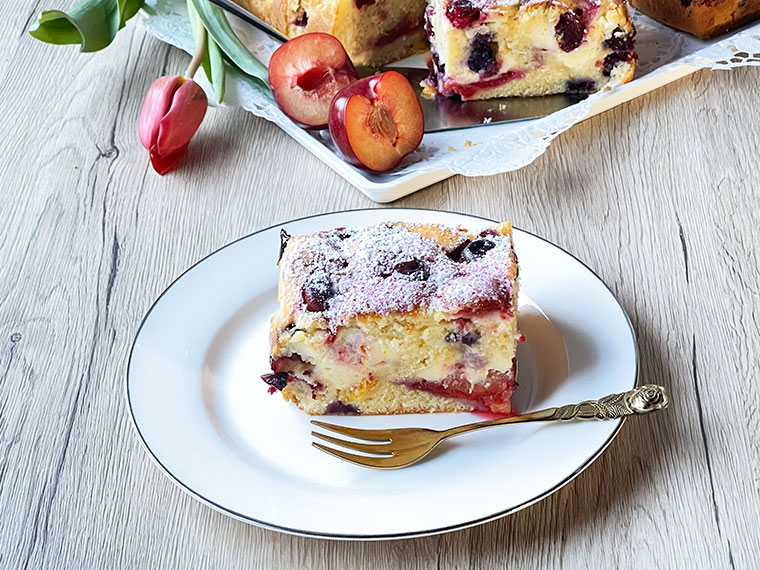 Ciasto owocowe z serkami